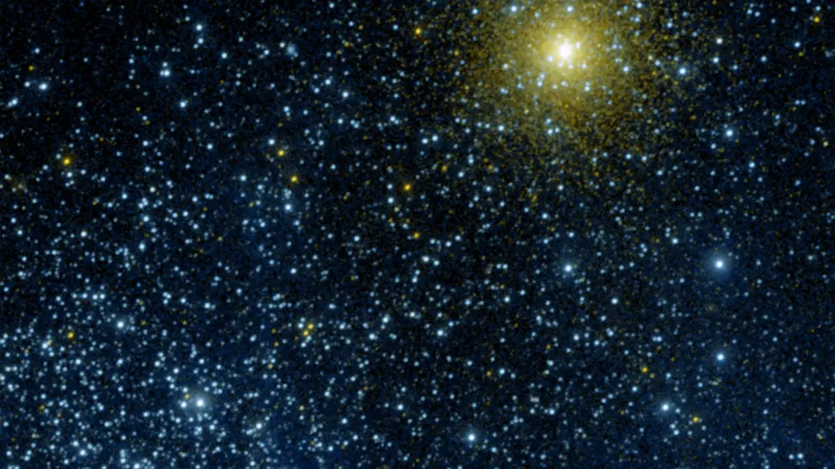 GALEX image of NGC 362