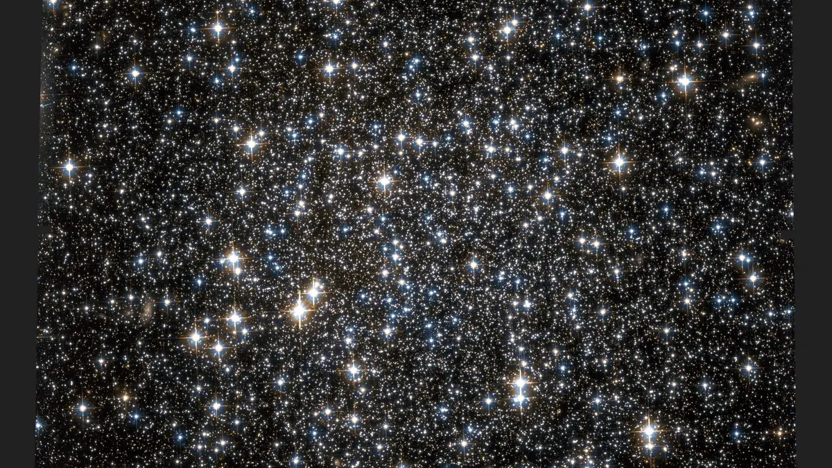 NGC 6101