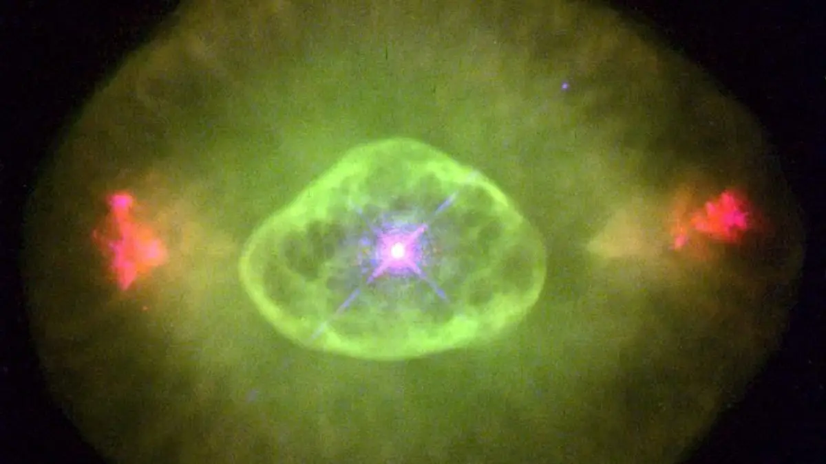 NGC 6826HSTFull