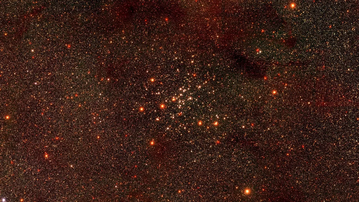 NGC 6124 DECaPS DR2