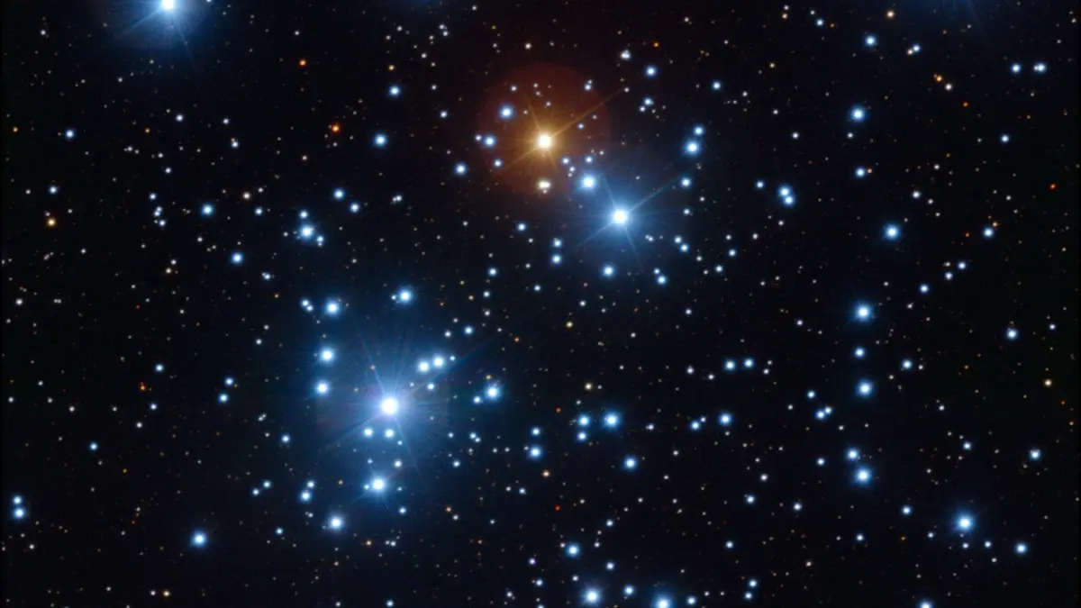 A Snapshot of the Jewel Box cluster with the ESO VLT