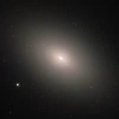 Messier59 - HST - Potw1921a