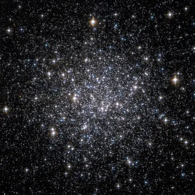 Messier 68 Hubble WikiSky