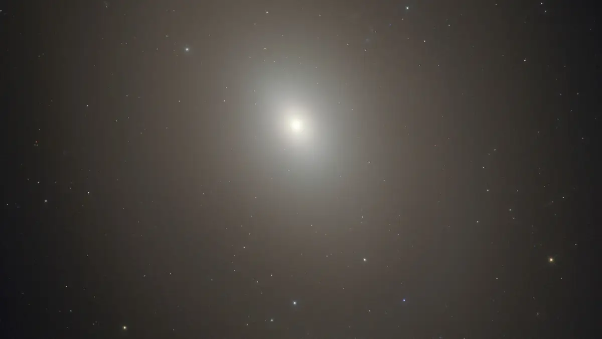 Messier85 - HST - Potw1905a