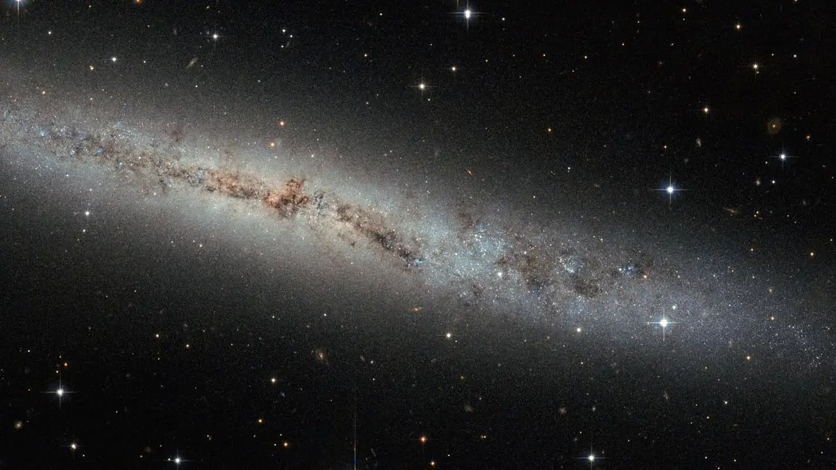 Hubble Eyes Galaxy as Flat as a Pancake