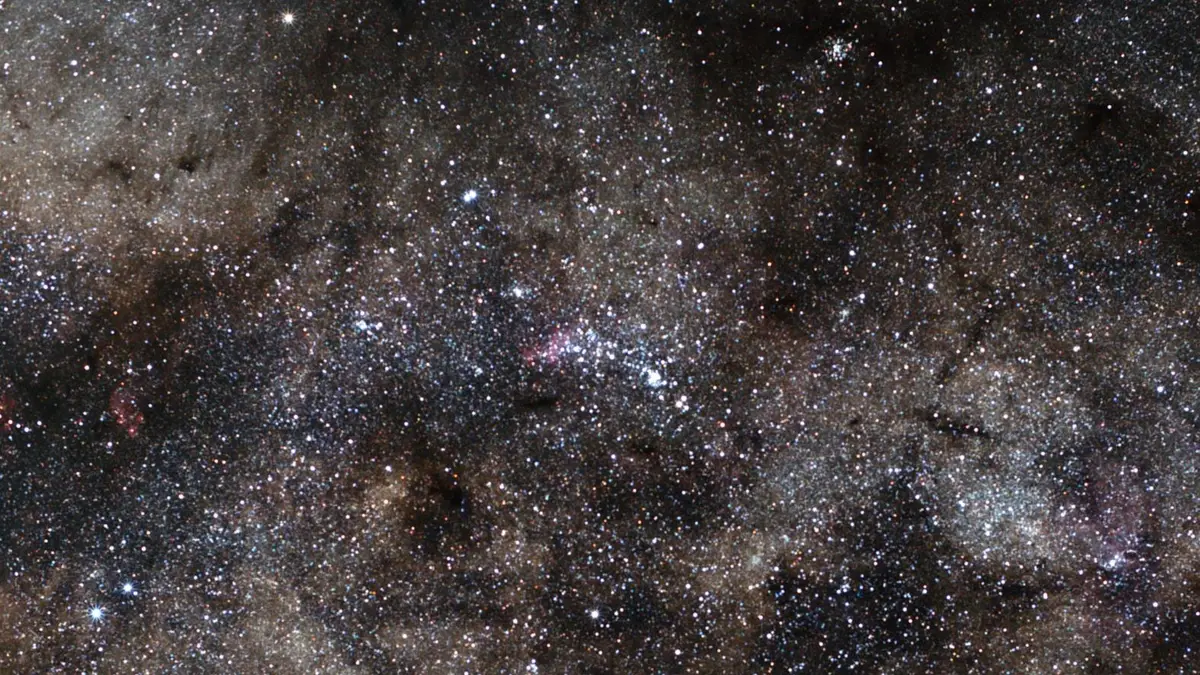 NGC 6193 and NGC 6231- open clusters of stars (b14)